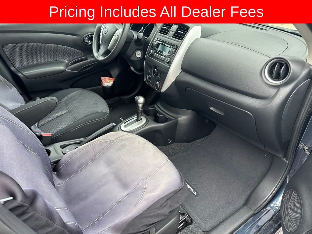 2015 Nissan Versa 1.6 SV