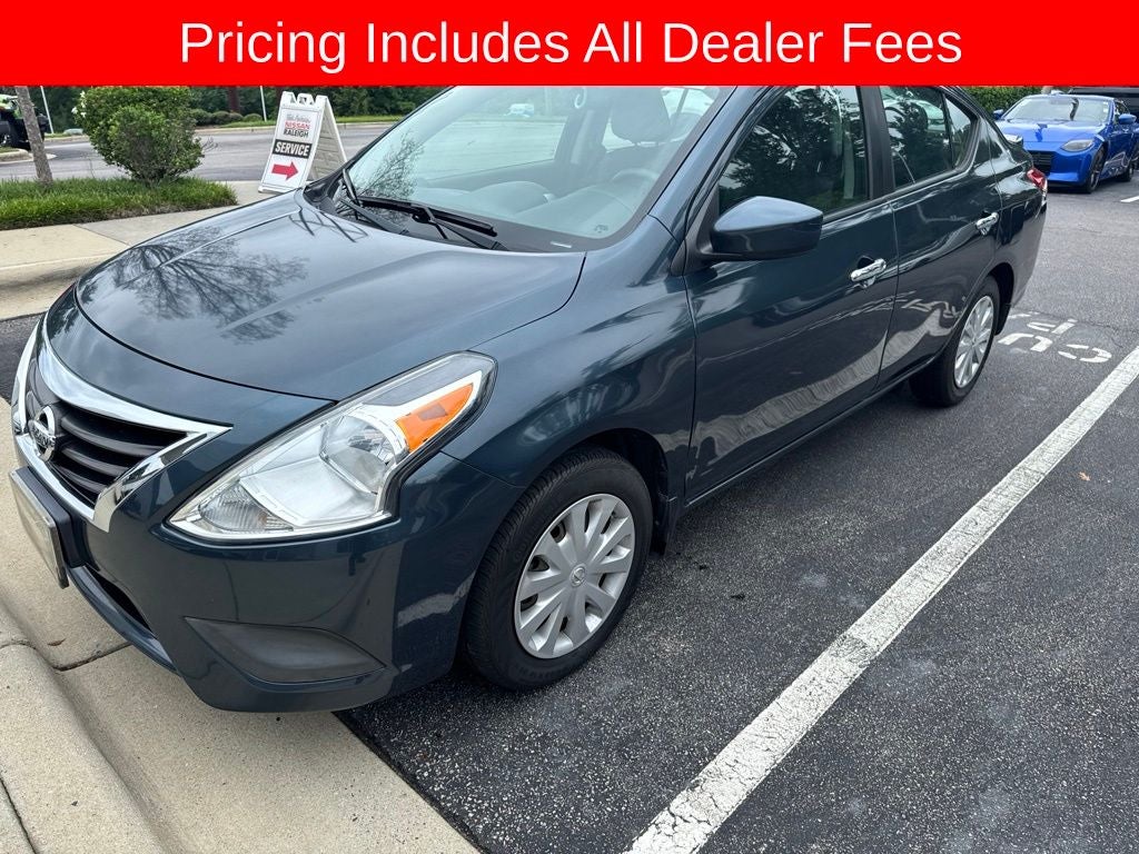 2015 Nissan Versa 1.6 SV