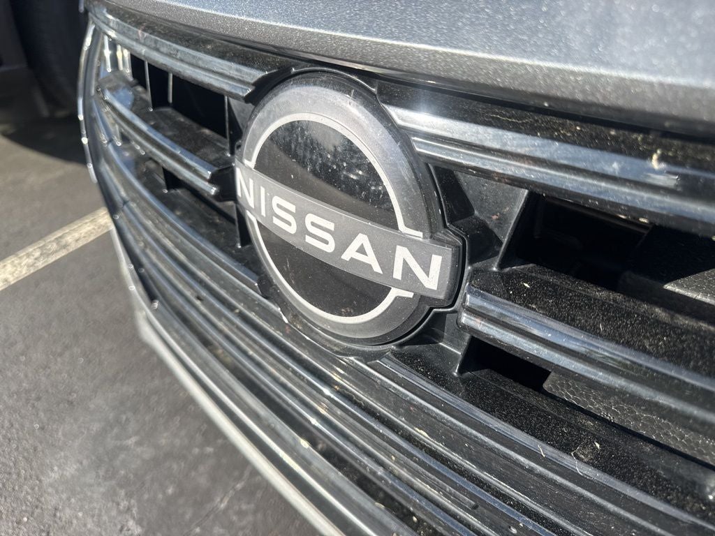 2024 Nissan Versa 1.6 SV