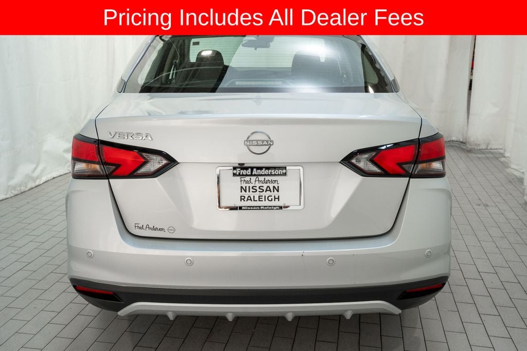 2025 Nissan Versa 1.6 SV