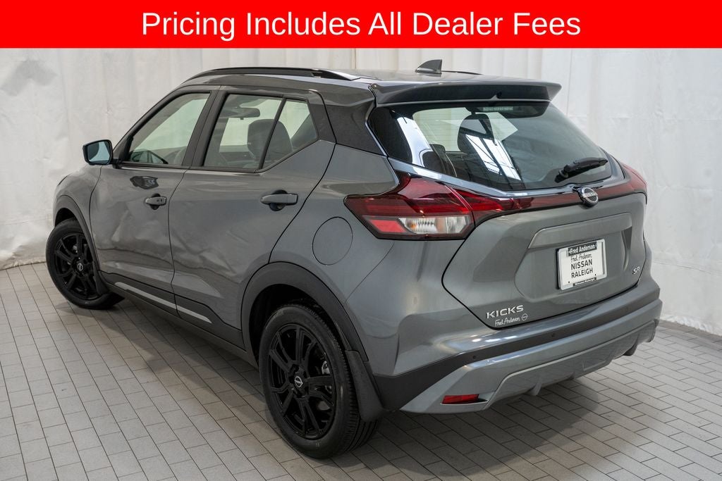 2024 Nissan Kicks SR
