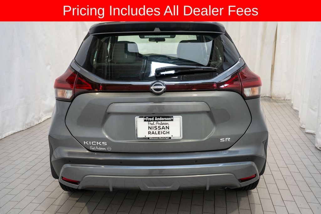 2024 Nissan Kicks SR