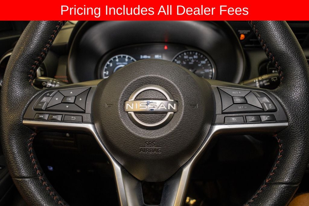 2022 Nissan Kicks SR