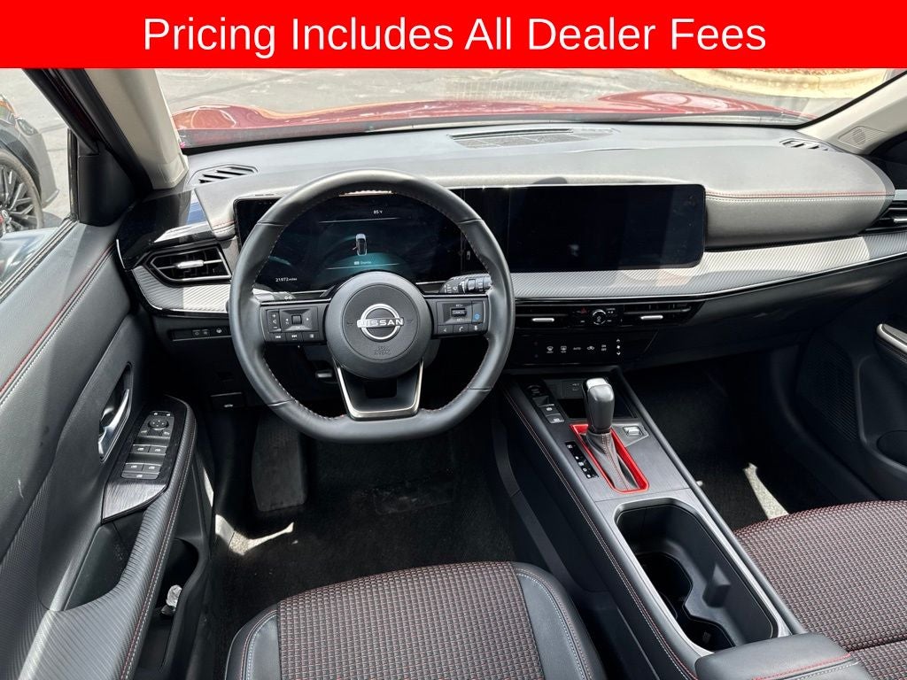 2025 Nissan Kicks SR