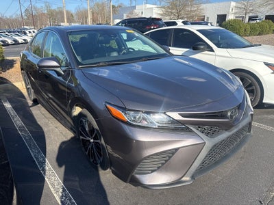 2019 Toyota Camry SE