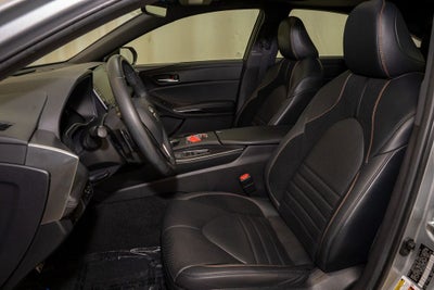 2021 Toyota Avalon Hybrid XSE