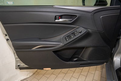 2021 Toyota Avalon Hybrid XSE