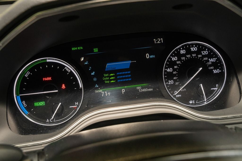 2021 Toyota Avalon Hybrid XSE