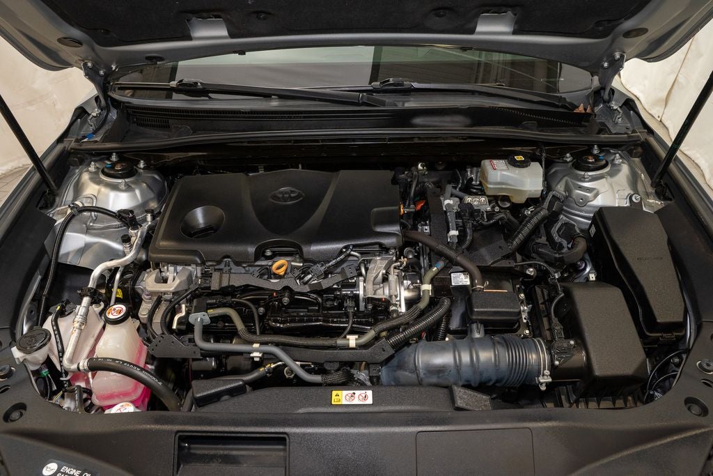 2021 Toyota Avalon Hybrid XSE