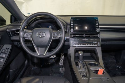 2021 Toyota Avalon Hybrid XSE