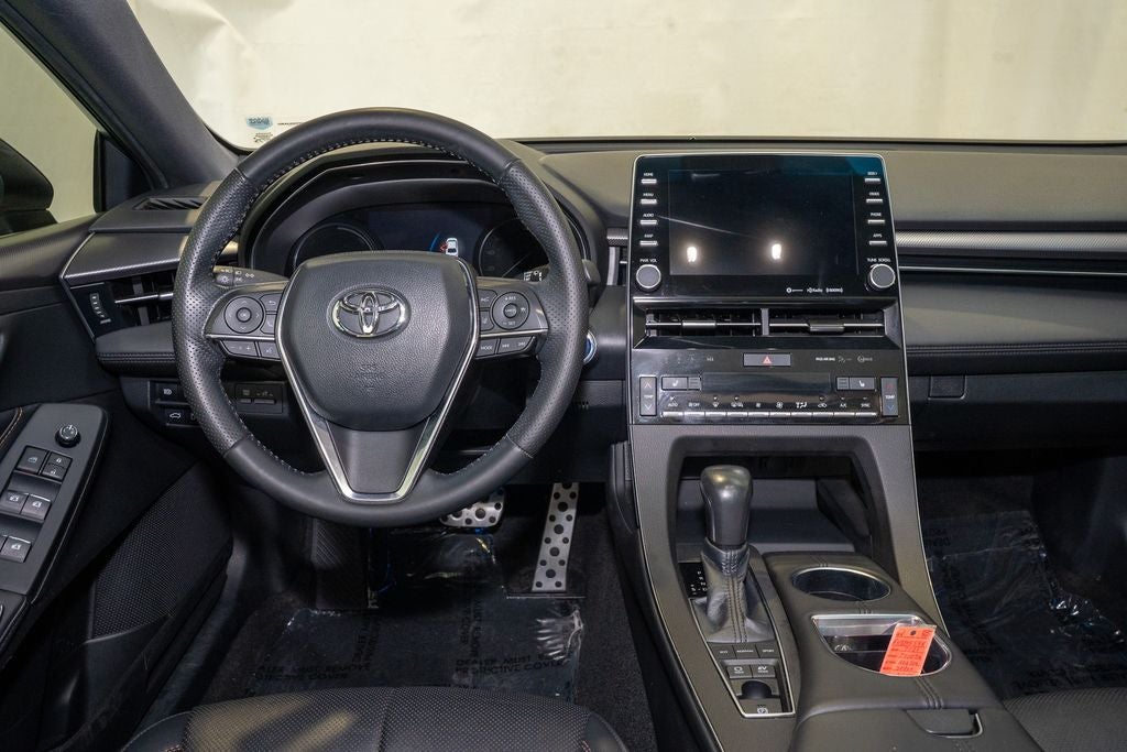 2021 Toyota Avalon Hybrid XSE