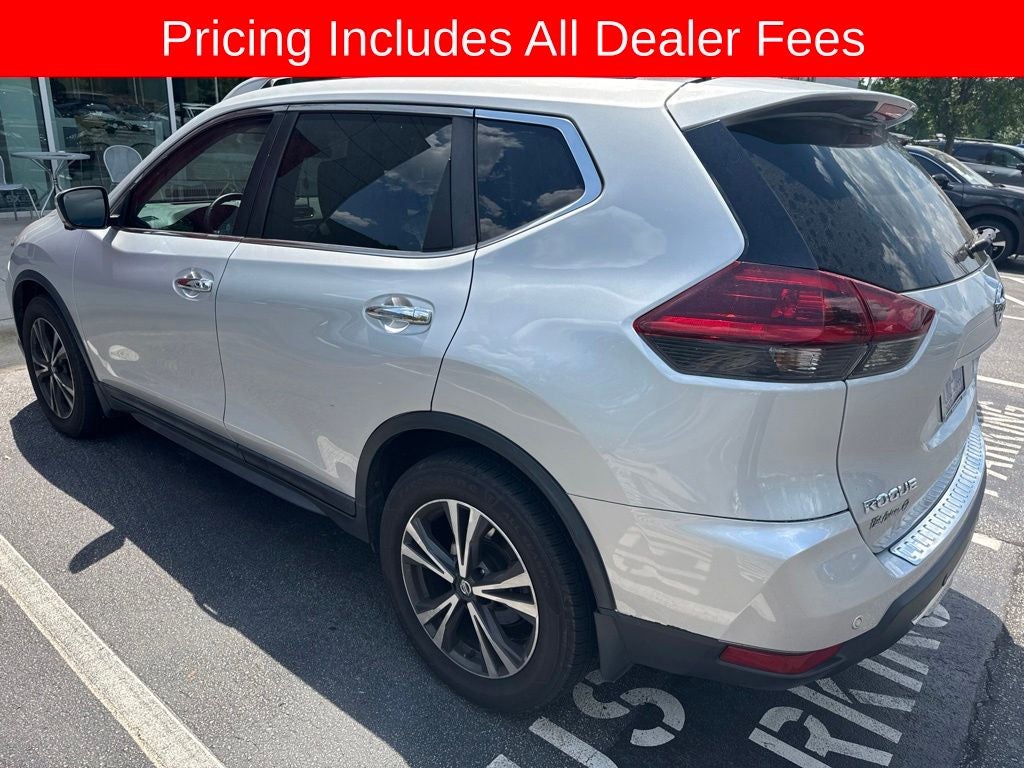 2020 Nissan Rogue SV