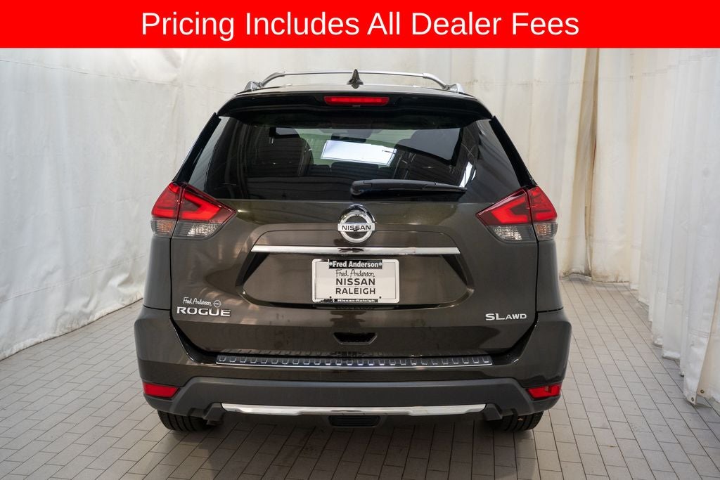 2017 Nissan Rogue SL
