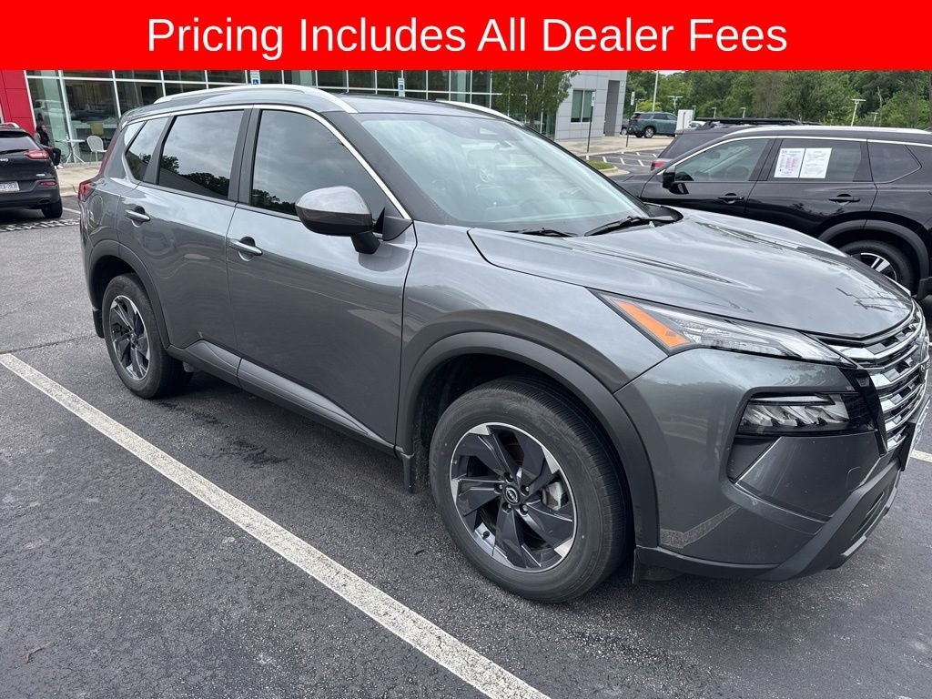 2025 Nissan Rogue SV FWD's photo