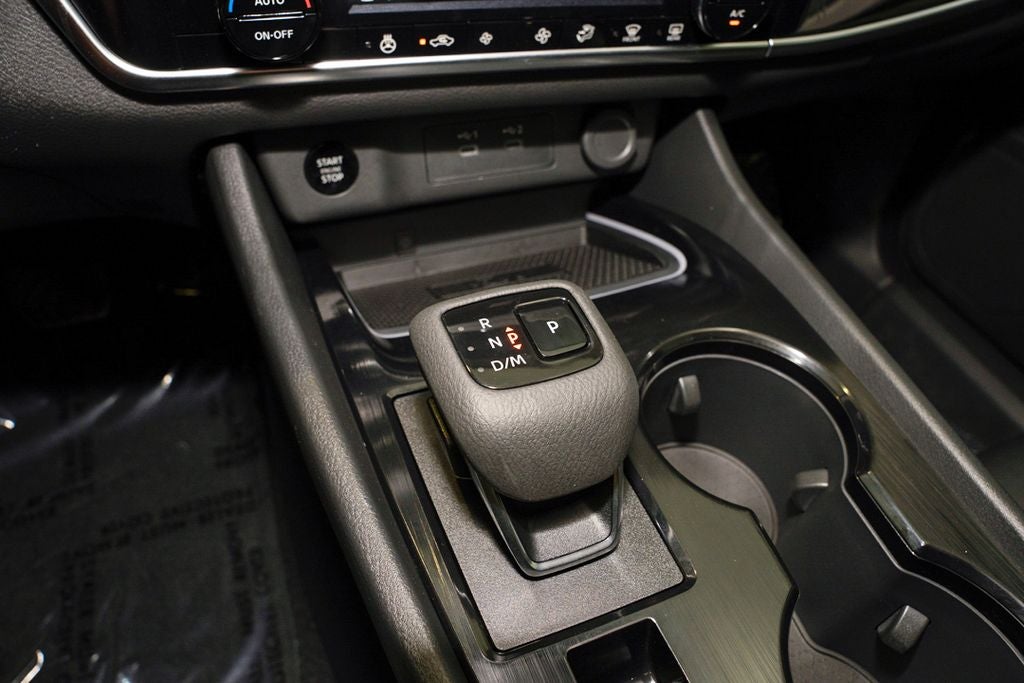 2025 Nissan Rogue SL