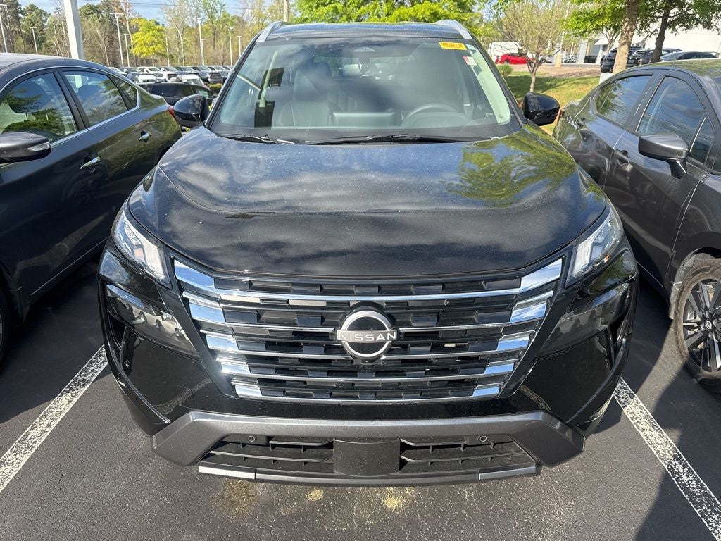 2025 Nissan Rogue SL