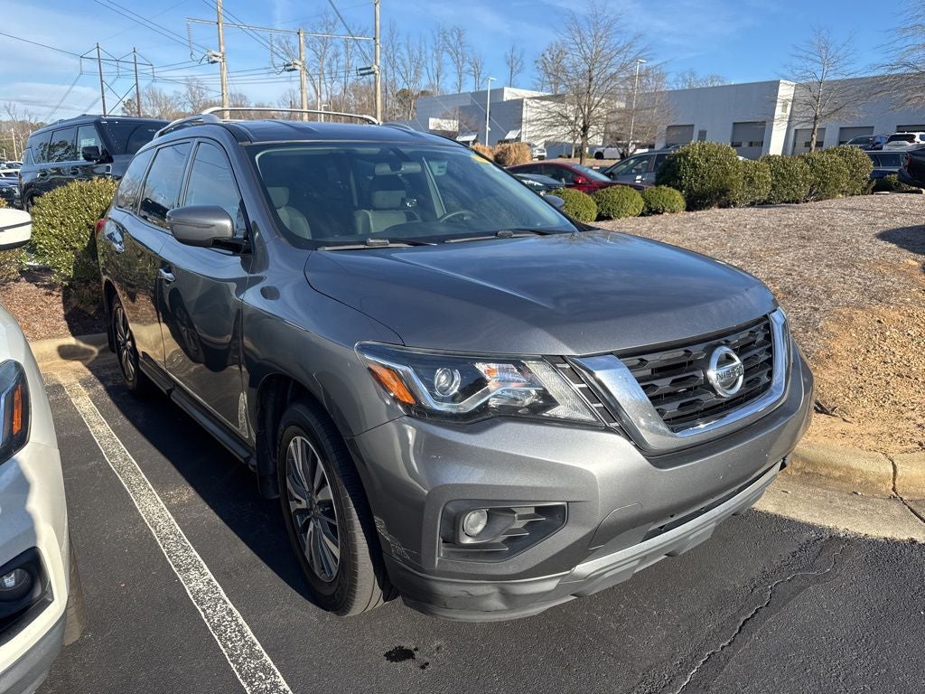 2020 Nissan Pathfinder S