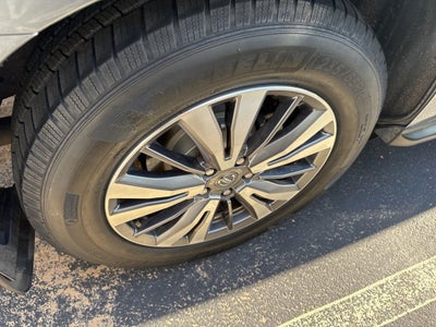 2020 Nissan Pathfinder S