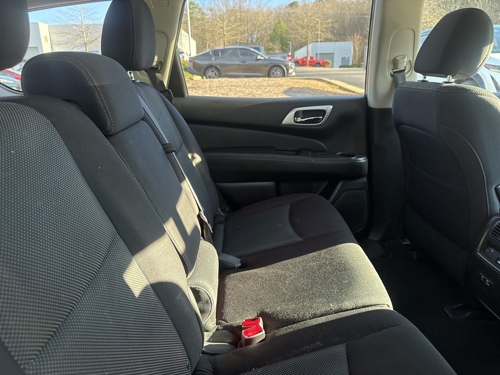 2020 Nissan Pathfinder S