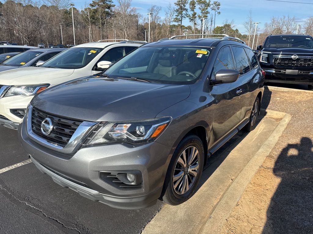2020 Nissan Pathfinder S