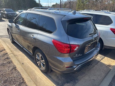 2020 Nissan Pathfinder S
