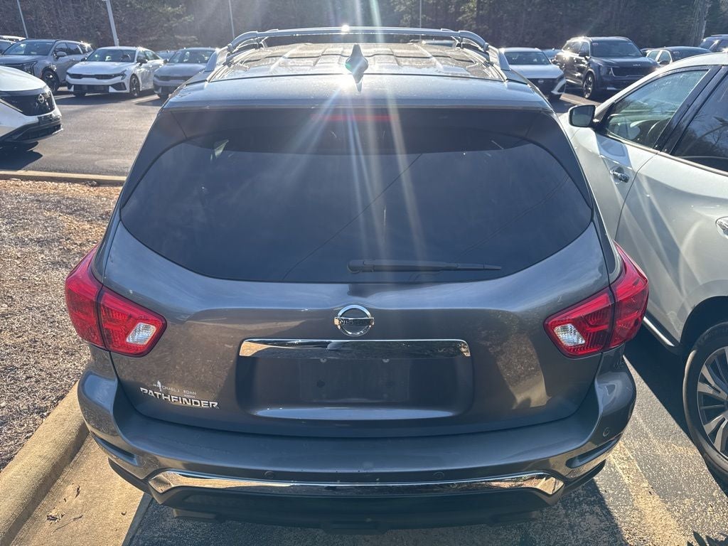 2020 Nissan Pathfinder S