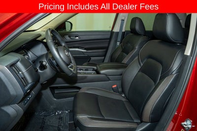 2024 Nissan Pathfinder SL