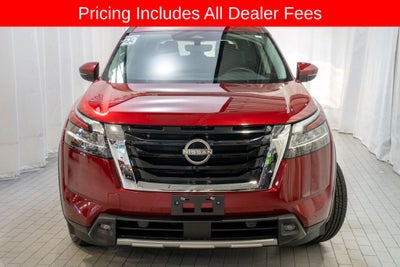 2023 Nissan Pathfinder SL