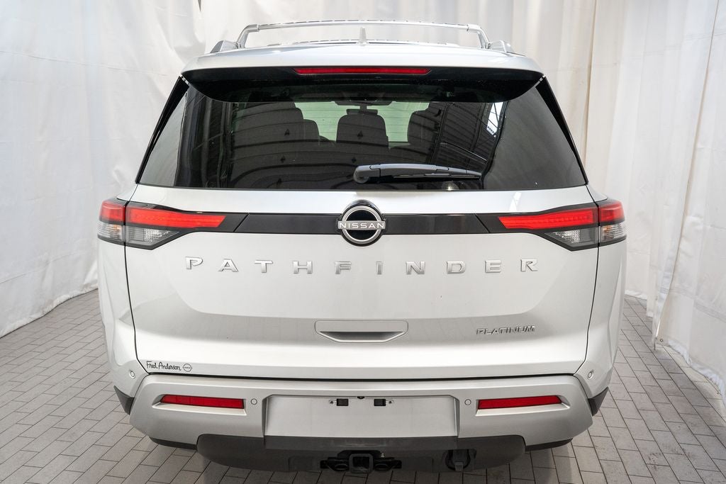2024 Nissan Pathfinder Platinum