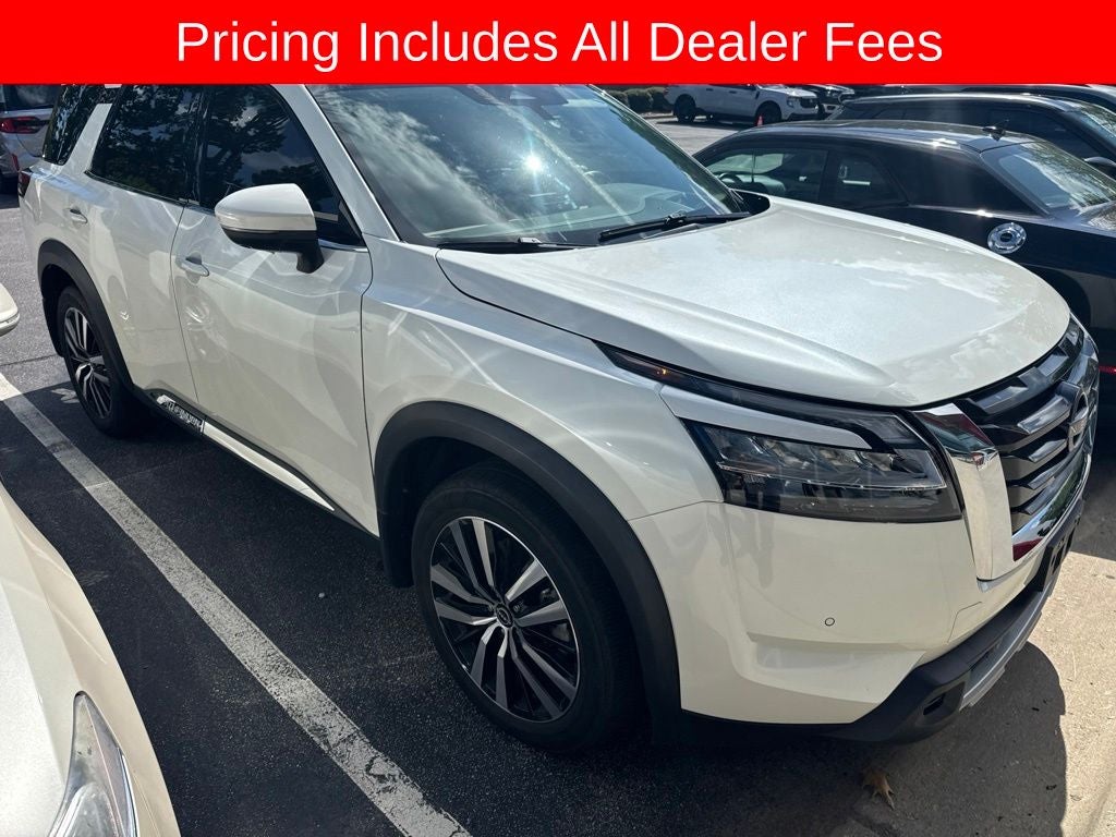 2024 Nissan Pathfinder Platinum