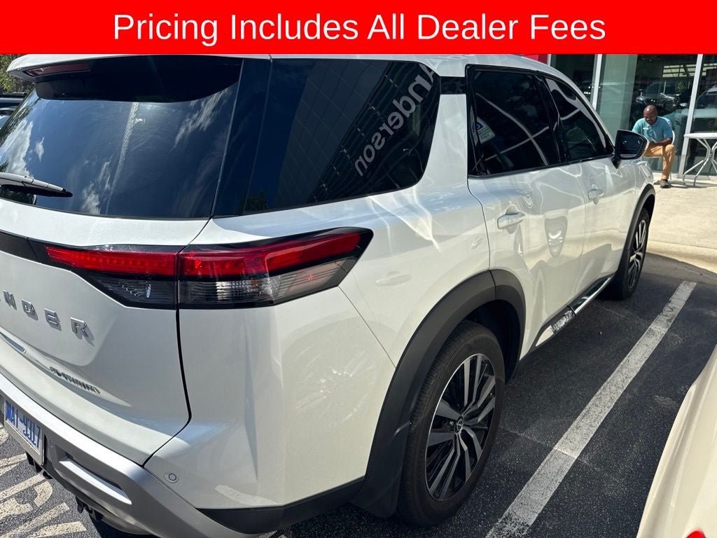 2024 Nissan Pathfinder Platinum