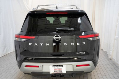 2024 Nissan Pathfinder Platinum