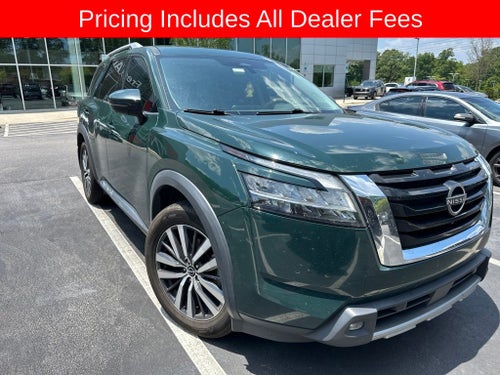 2022 Nissan Pathfinder Platinum