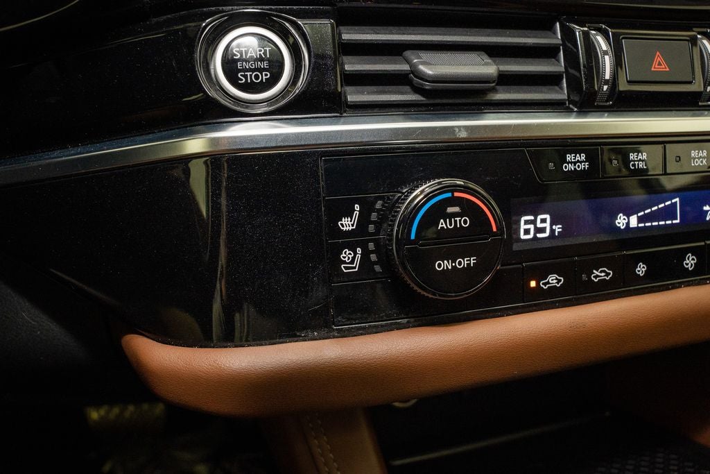 2022 Nissan Pathfinder Platinum