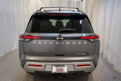 2022 Nissan Pathfinder Platinum