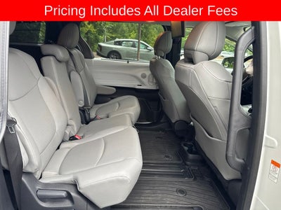 2026 Toyota Sienna XLE 8 Passenger