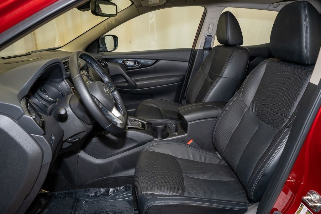 2022 Nissan Rogue Sport SL