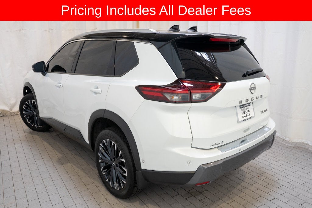 2025 Nissan Rogue SL