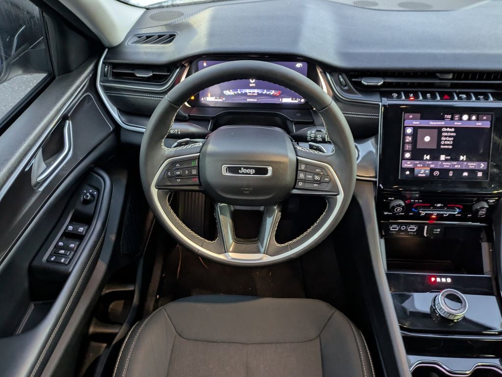 2023 Jeep Grand Cherokee L Laredo