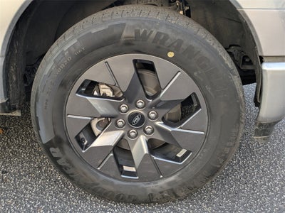 2024 Ford F-150 Lightning Flash