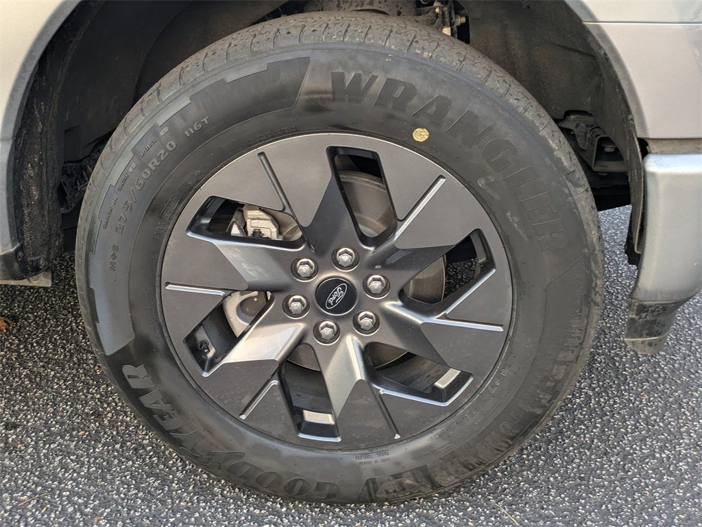 2024 Ford F-150 Lightning Flash