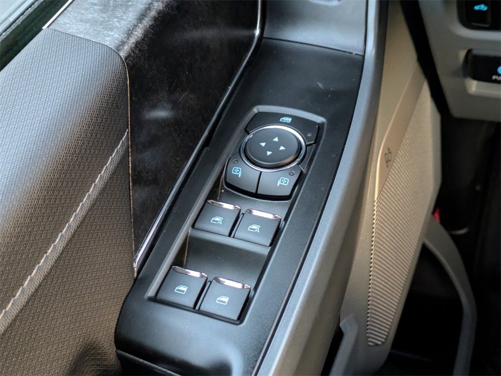 2024 Ford F-150 Lightning Flash