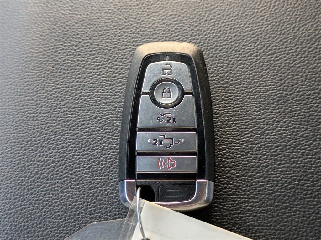 2024 Ford F-150 Lightning Flash