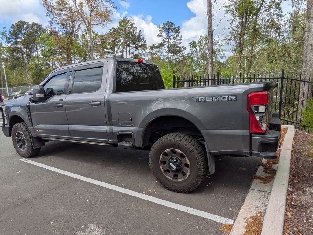 2025 Ford F-250SD Lariat