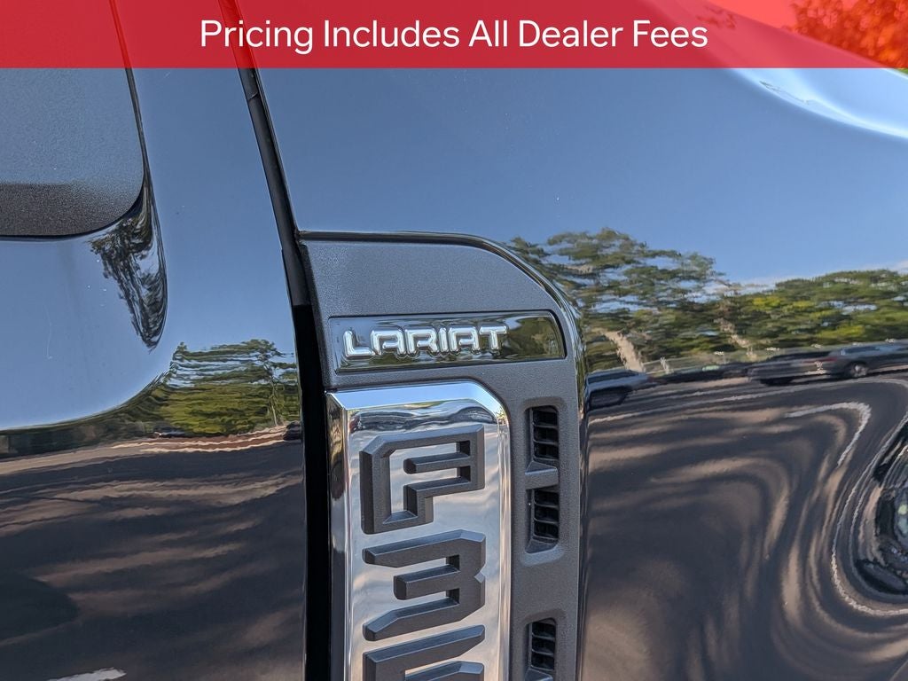 2023 Ford F-350SD Lariat