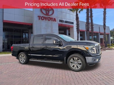2017 Nissan Titan SL