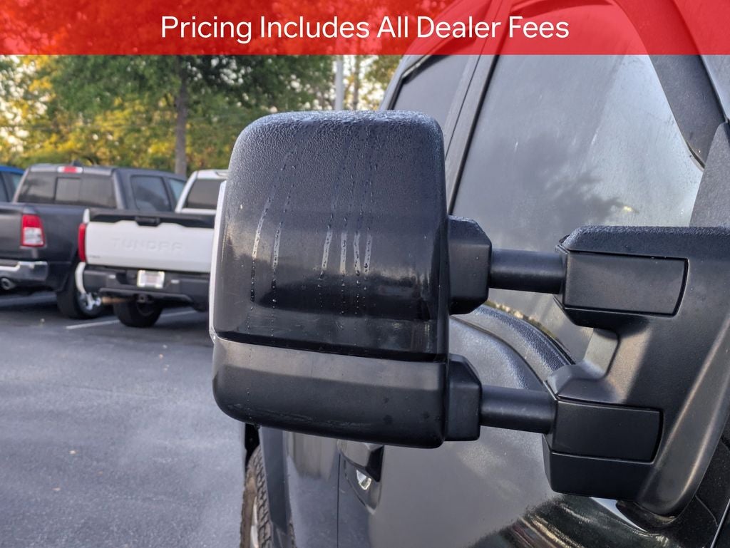 2017 Nissan Titan SL