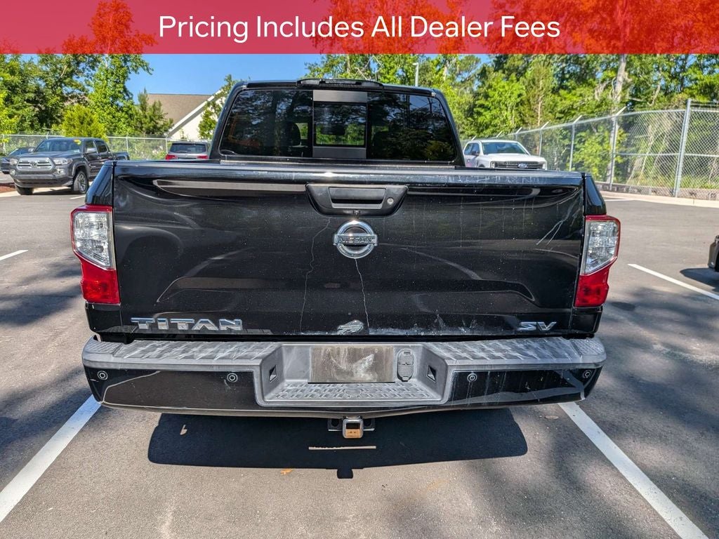 2017 Nissan Titan SV
