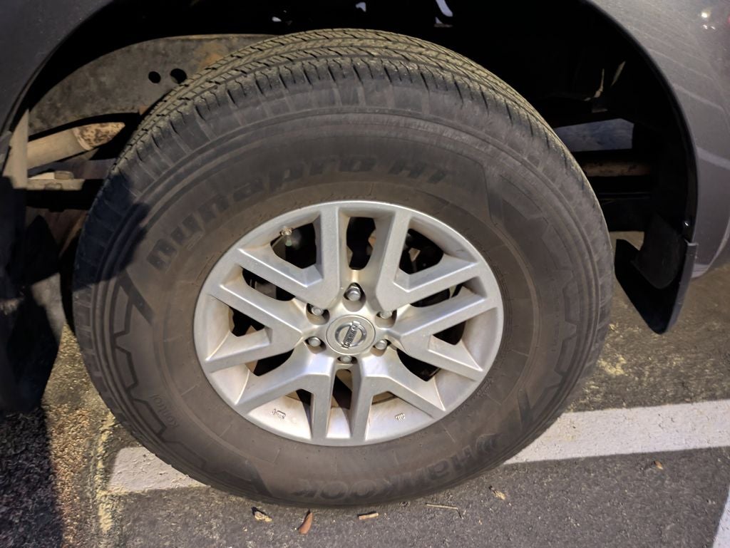 2017 Nissan Frontier SV