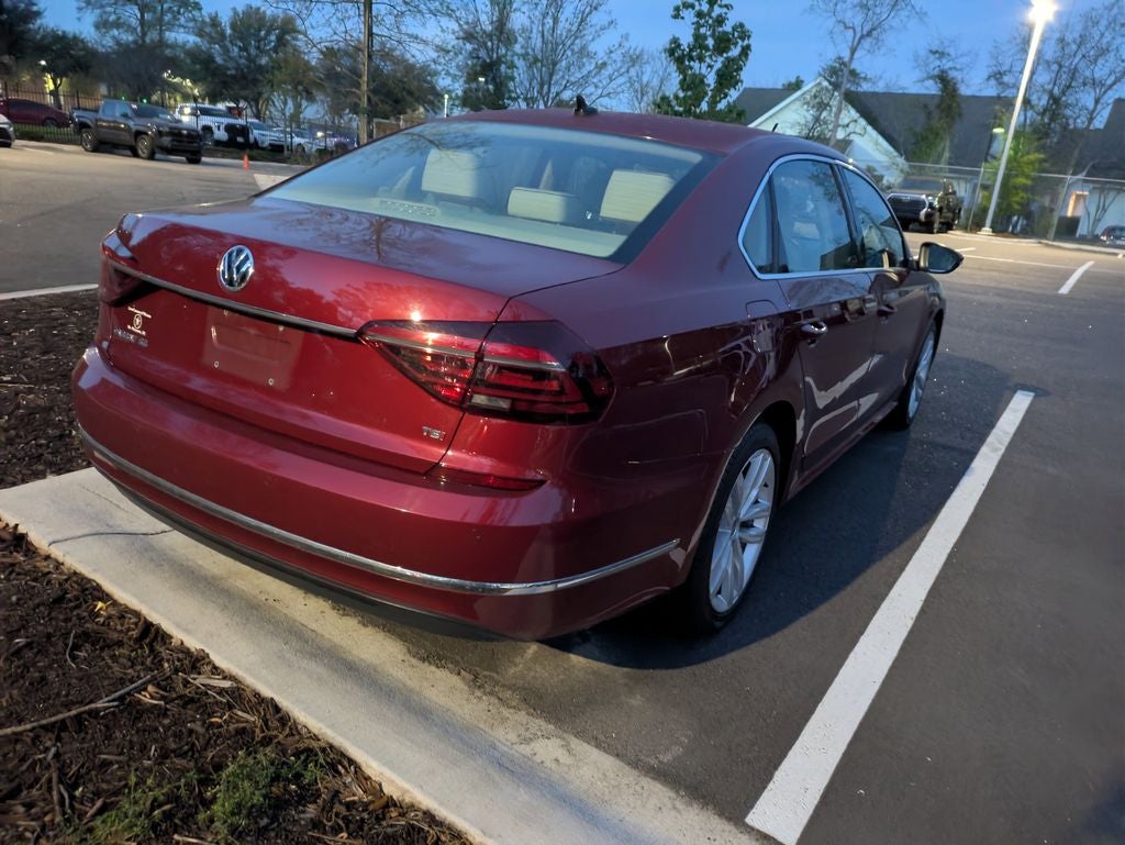 2018 Volkswagen Passat 2.0T SE